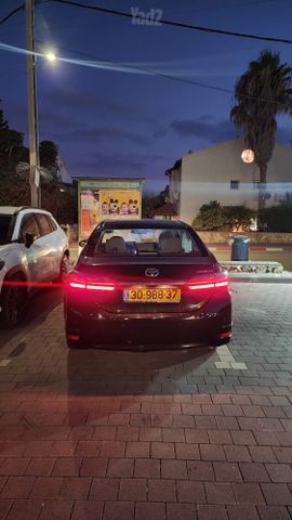 טויוטה קורולה
