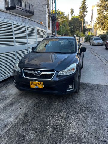 מודעת רכב סובארו XV