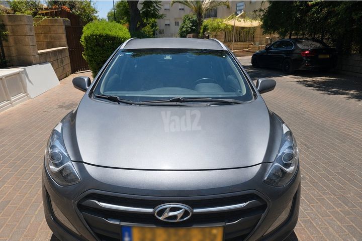 יונדאי i30