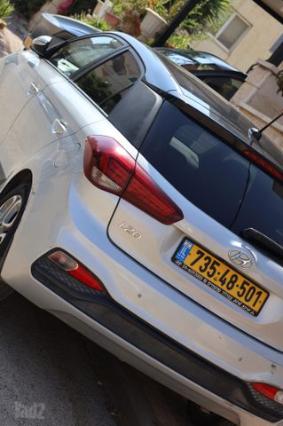 יונדאי i20