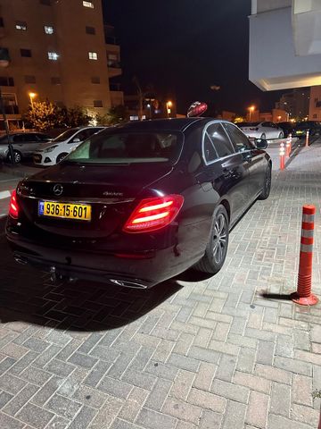 מרצדס-בנץ E-class