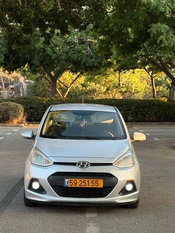 יונדאי i10