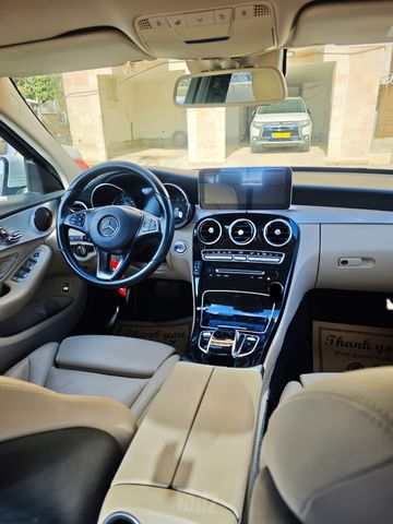 מרצדס-בנץ C-class
