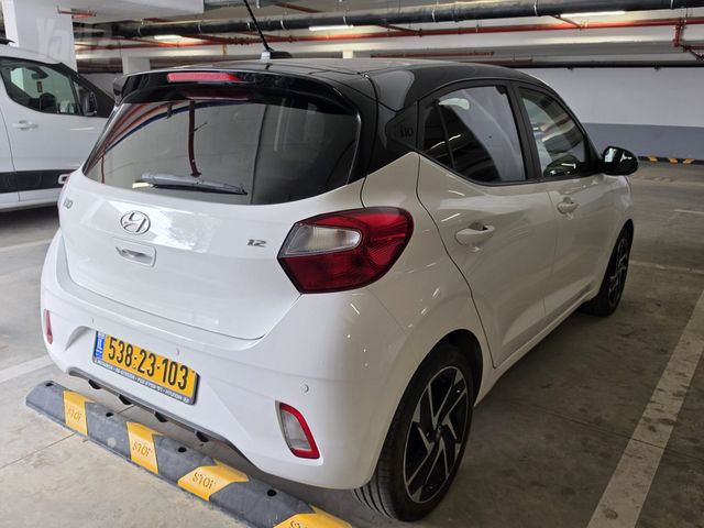 יונדאי i10