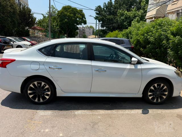 ניסאן סנטרה
