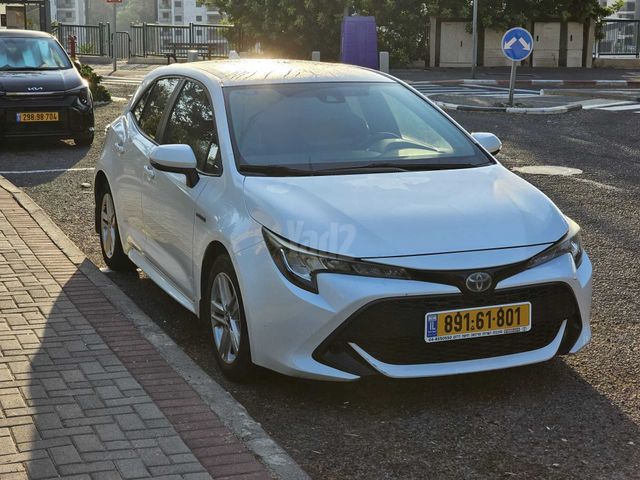 מודעת רכב טויוטה קורולה