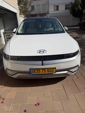 יונדאי איוניק 5