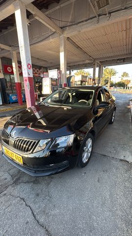 סקודה אוקטביה