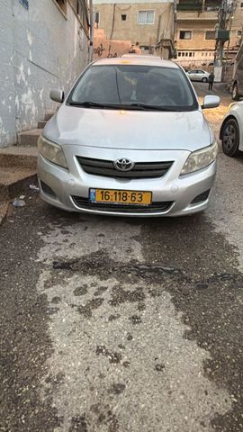 טויוטה קורולה