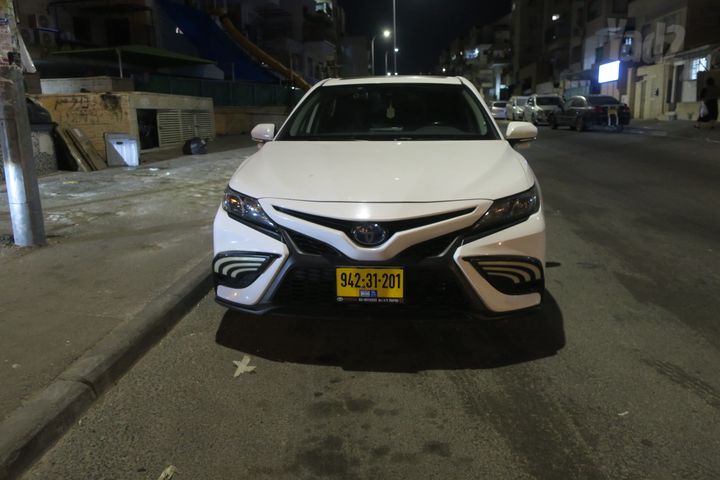מודעת רכב טויוטה קאמרי
