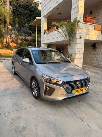 יונדאי איוניק