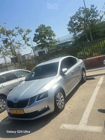 סקודה אוקטביה