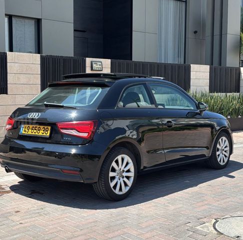 מודעת רכב אאודי A1