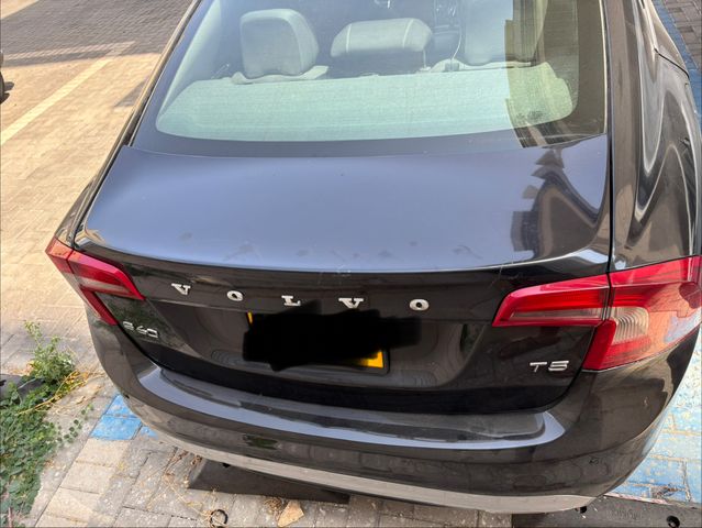 וולוו S60