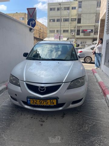 מודעת רכב מאזדה 3