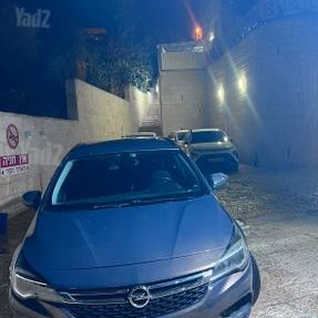 אופל אסטרה