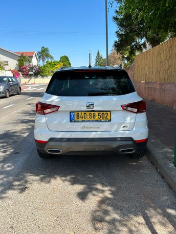 מודעת רכב סיאט ארונה