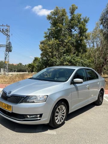 סקודה ראפיד