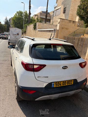 מודעת רכב קיה סטוניק