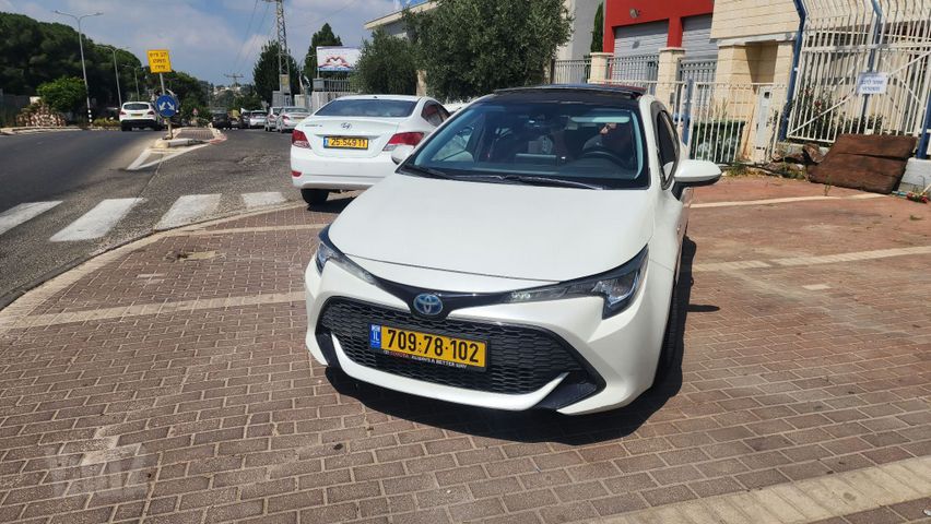 טויוטה קורולה
