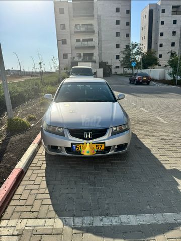 מודעת רכב הונדה אקורד