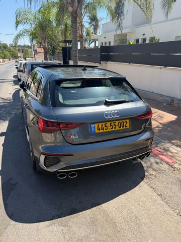 אאודי S3