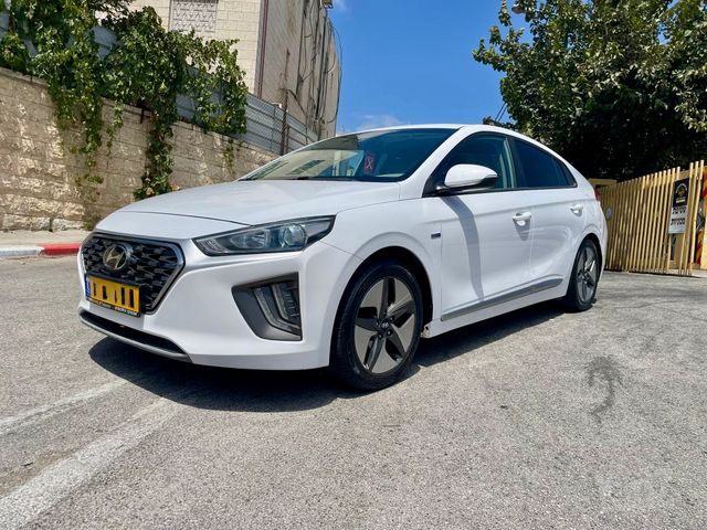 מודעת רכב יונדאי איוניק