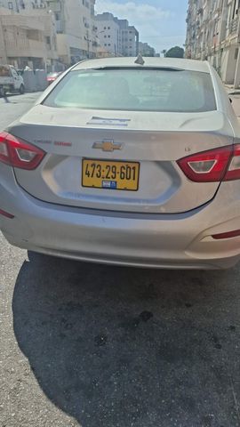שברולט קרוז