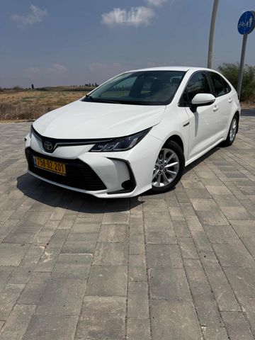 טויוטה קורולה