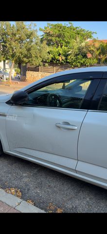 רנו מגאן