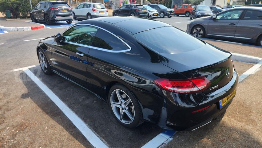 מרצדס-בנץ C-class