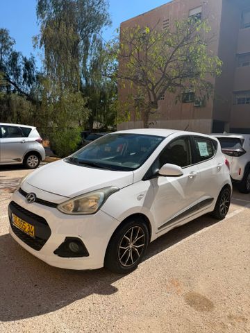 יונדאי i10