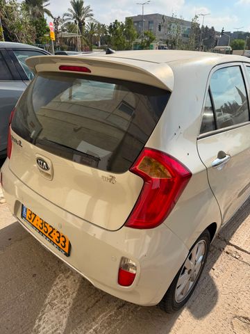 קיה פיקנטו