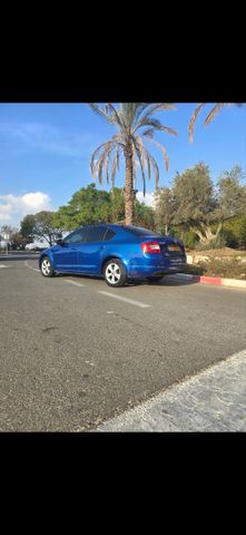 סקודה אוקטביה