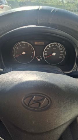 יונדאי אקסנט i25
