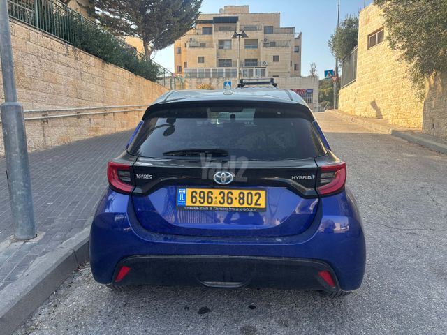טויוטה יאריס