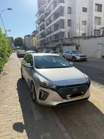 יונדאי איוניק