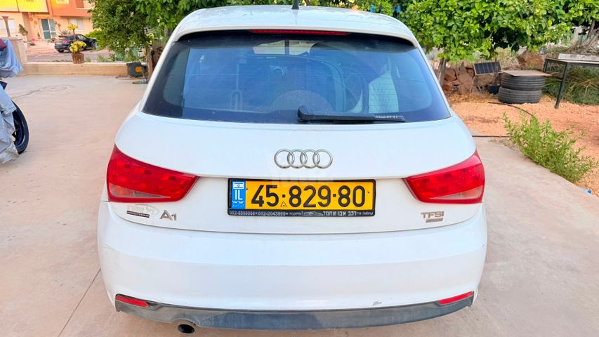 מודעת רכב אאודי A1