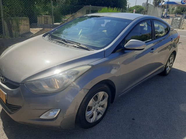 יונדאי I35