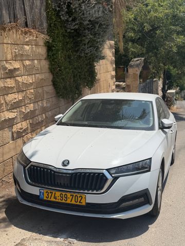 סקודה אוקטביה
