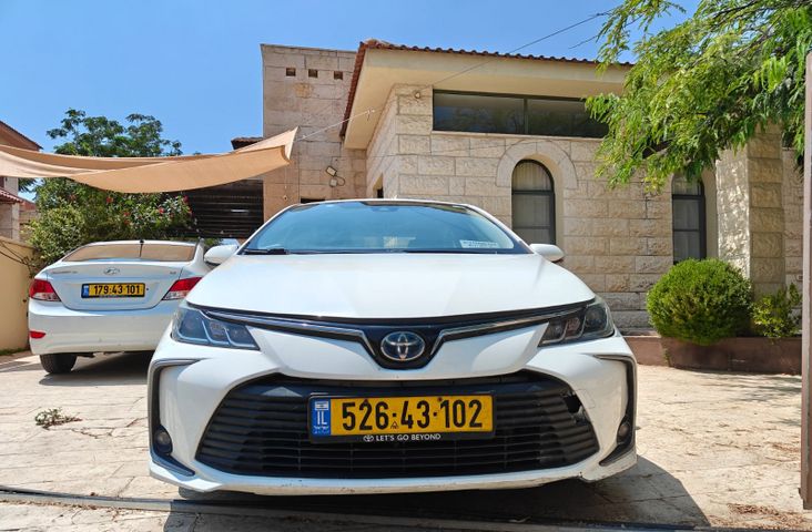 טויוטה קורולה