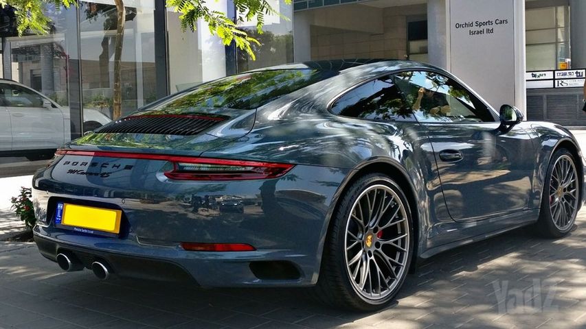 פורשה 911