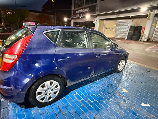 יונדאי i30
