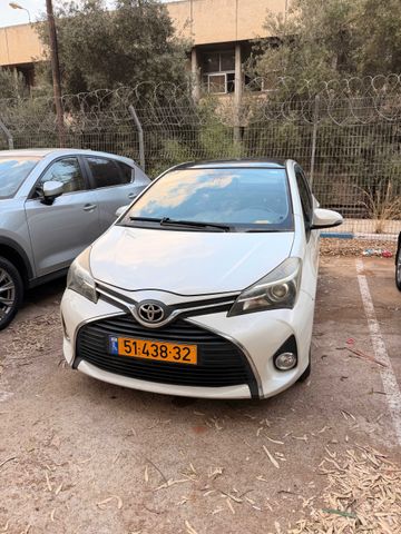 מודעת רכב טויוטה יאריס