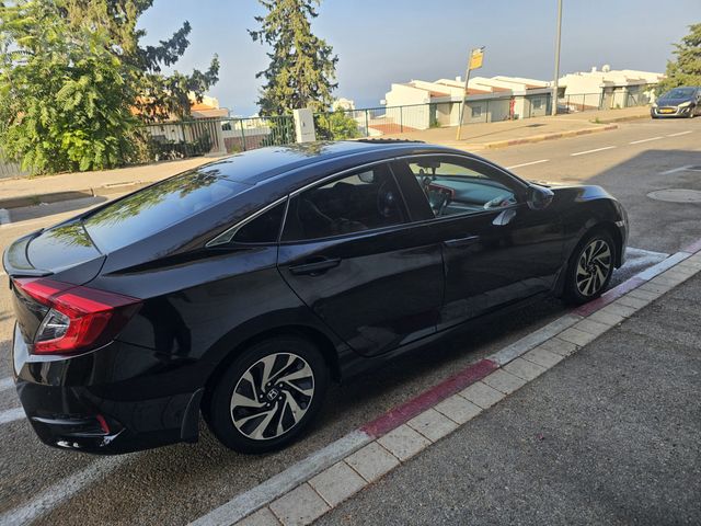 הונדה סיוויק