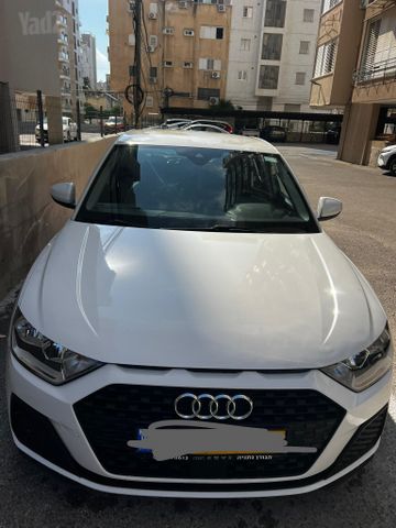 מודעת רכב אאודי A1