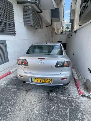 מאזדה 3