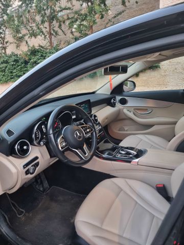 מרצדס-בנץ C-class