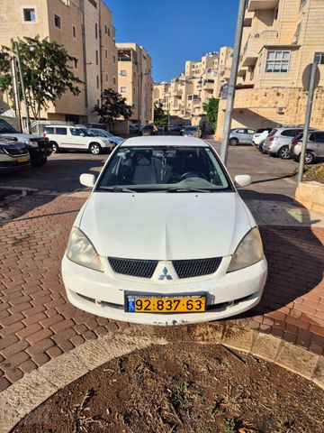 מודעת רכב מיצובישי לנסר