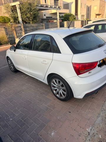 אאודי A1